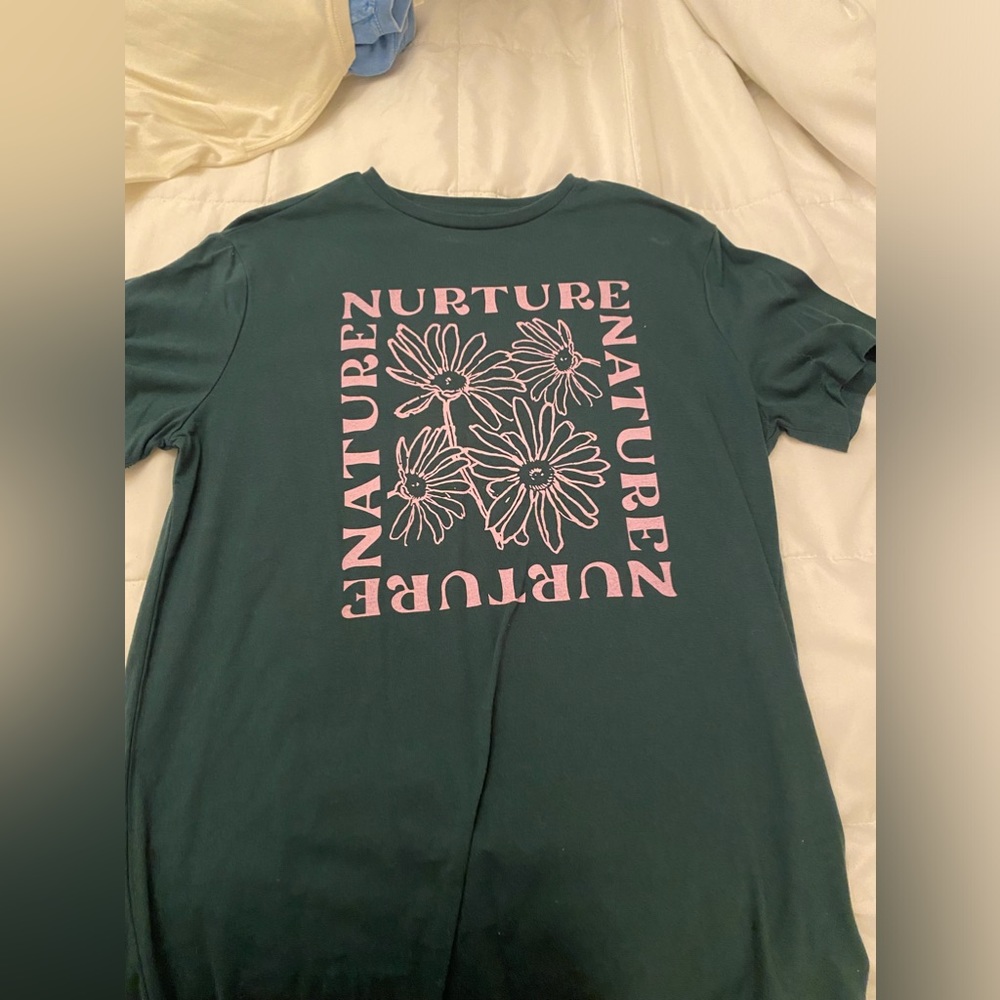 graphic T